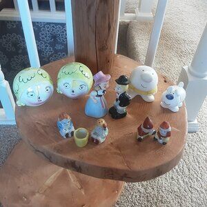 Set Of 5 Collectible Vintage Salt & Pepper Shakers